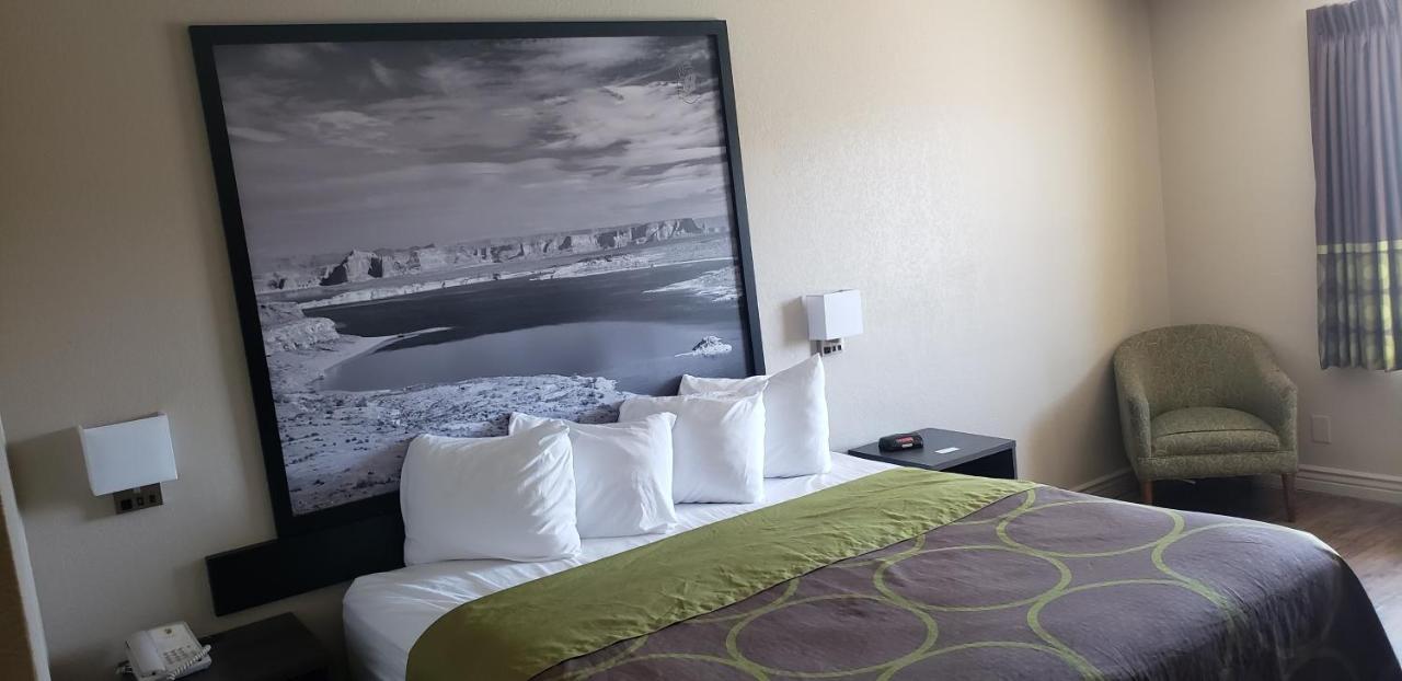 Super 8 By Wyndham Goodyear/Phoenix Area Экстерьер фото